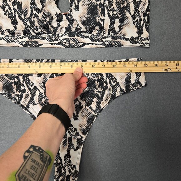 Snake Print High-Waisted Bikini Set With Cutout Detail XL - Picture 5 of 8